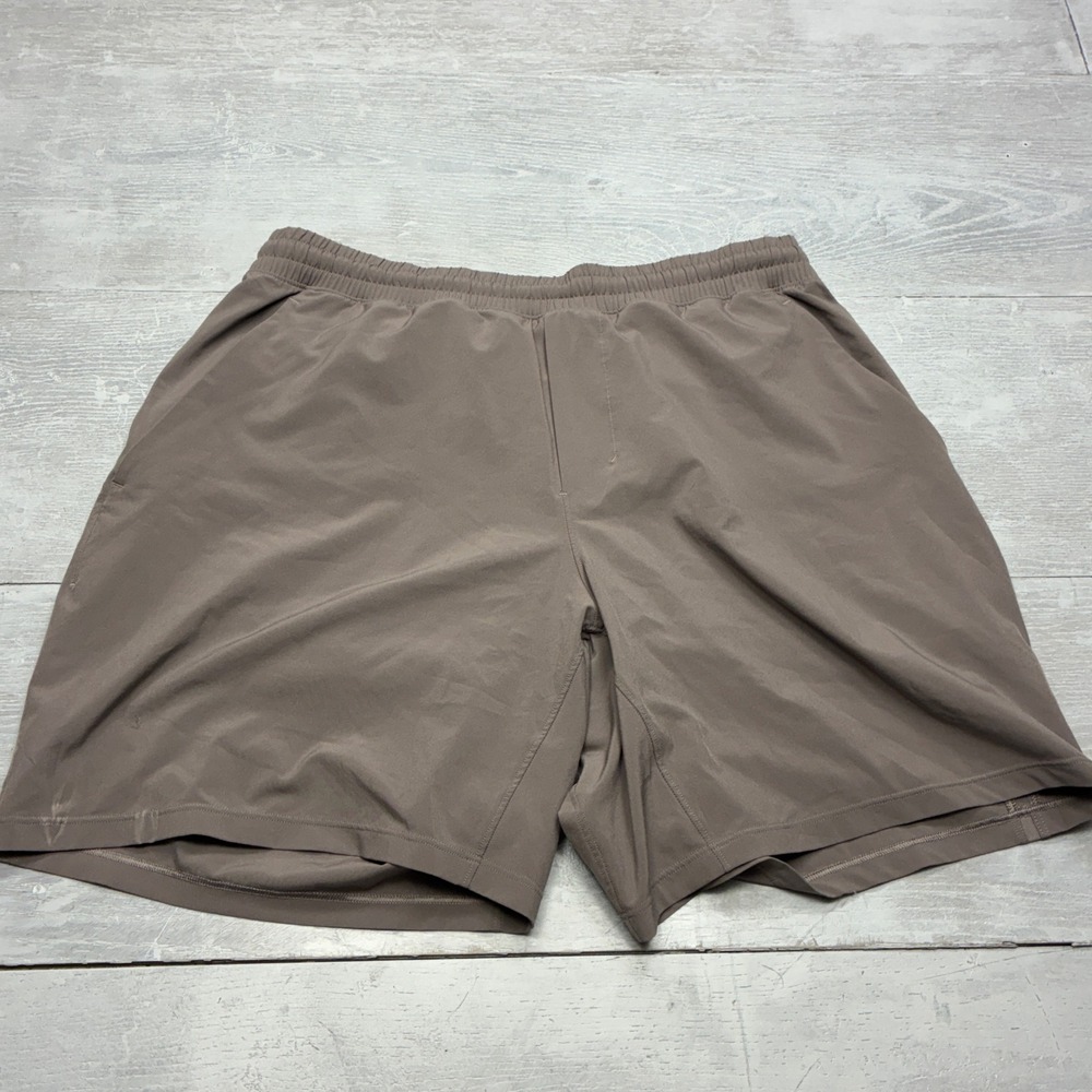 Lululemon Pace Breaker Lined Shorts Mens Large Brown 7 Inch Running Training